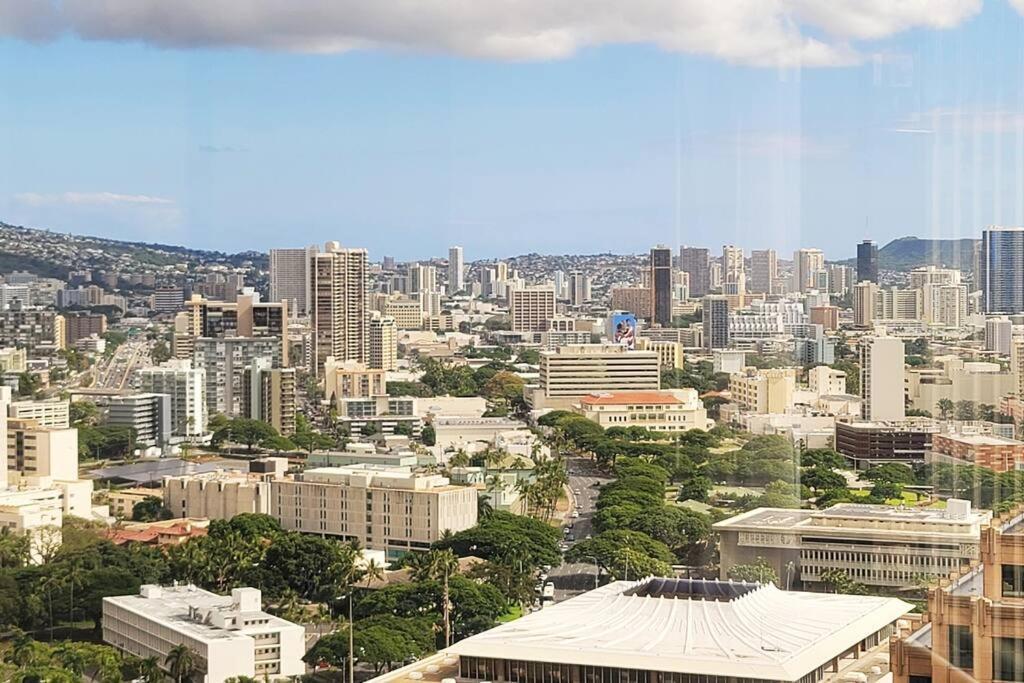 Condotel With Free Parking Wifi Central Ac Honolulu Extérieur photo