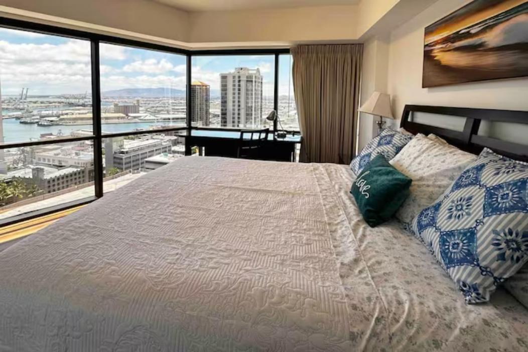 Condotel With Free Parking Wifi Central Ac Honolulu Extérieur photo
